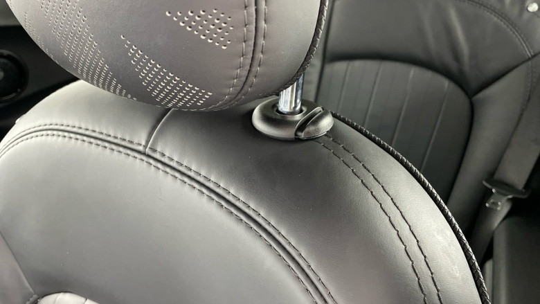 MINI Hatchback 135kW Cooper S Level 3 33kWh 3dr Auto Electric Hatchback